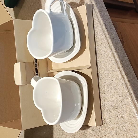 Le Crueset Heart Cup & Saucer Set, white